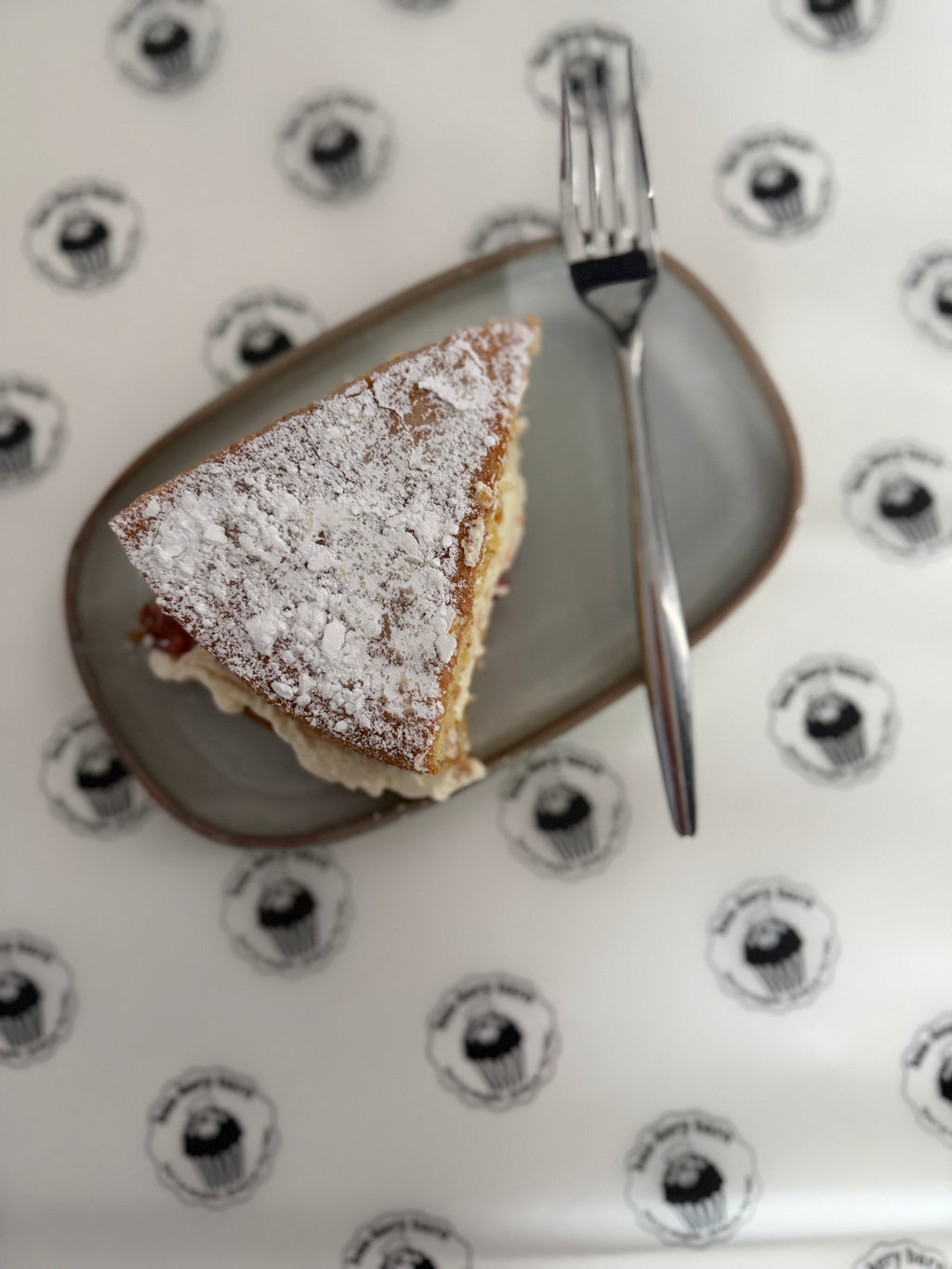 Vanilla Victoria Sponge Cake