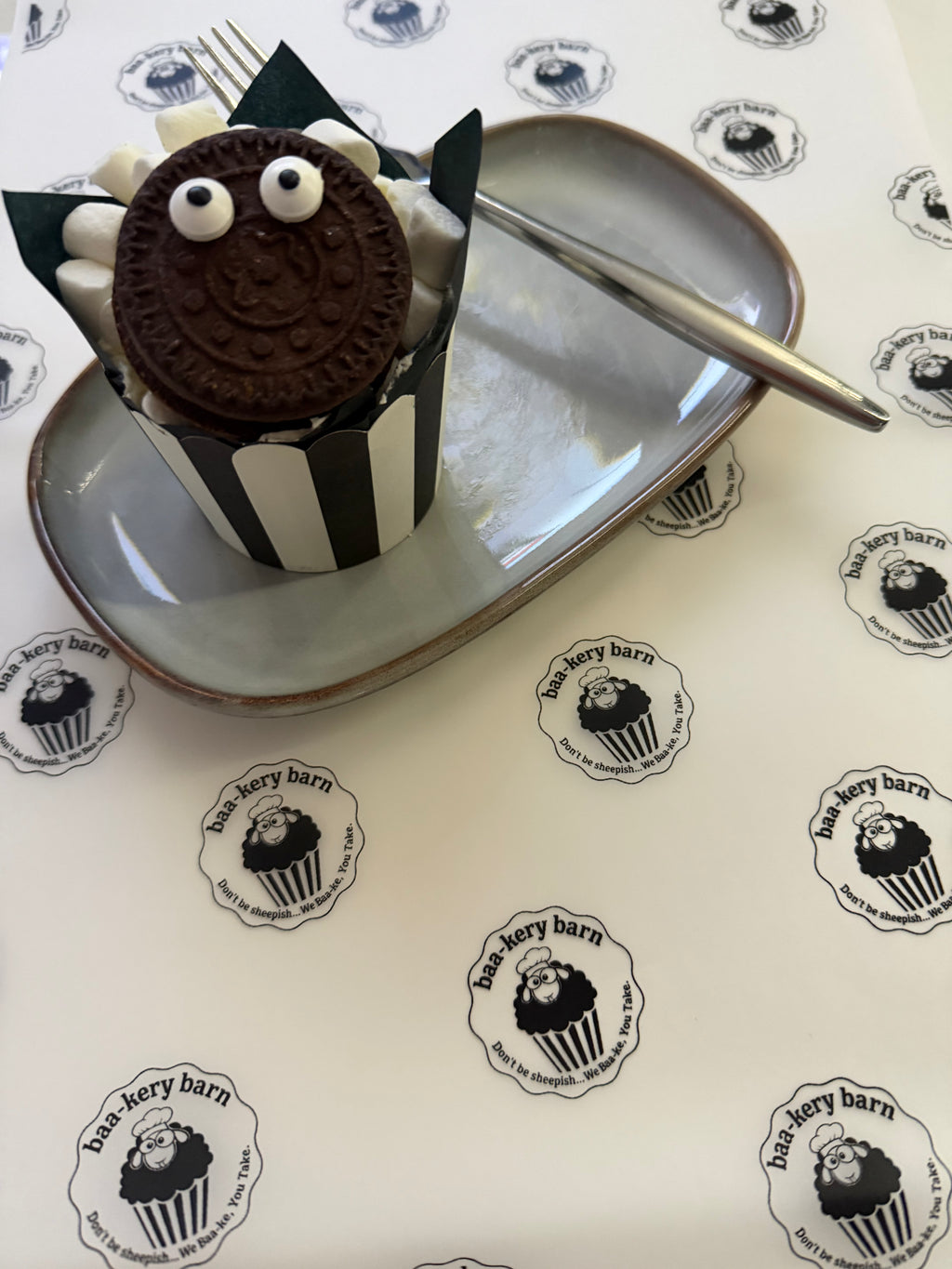 Blacksheep Chocolate & Marshmallow Cupcake